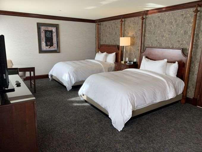 The Towers At The Kahler Grand Hotel Rochester Room photo