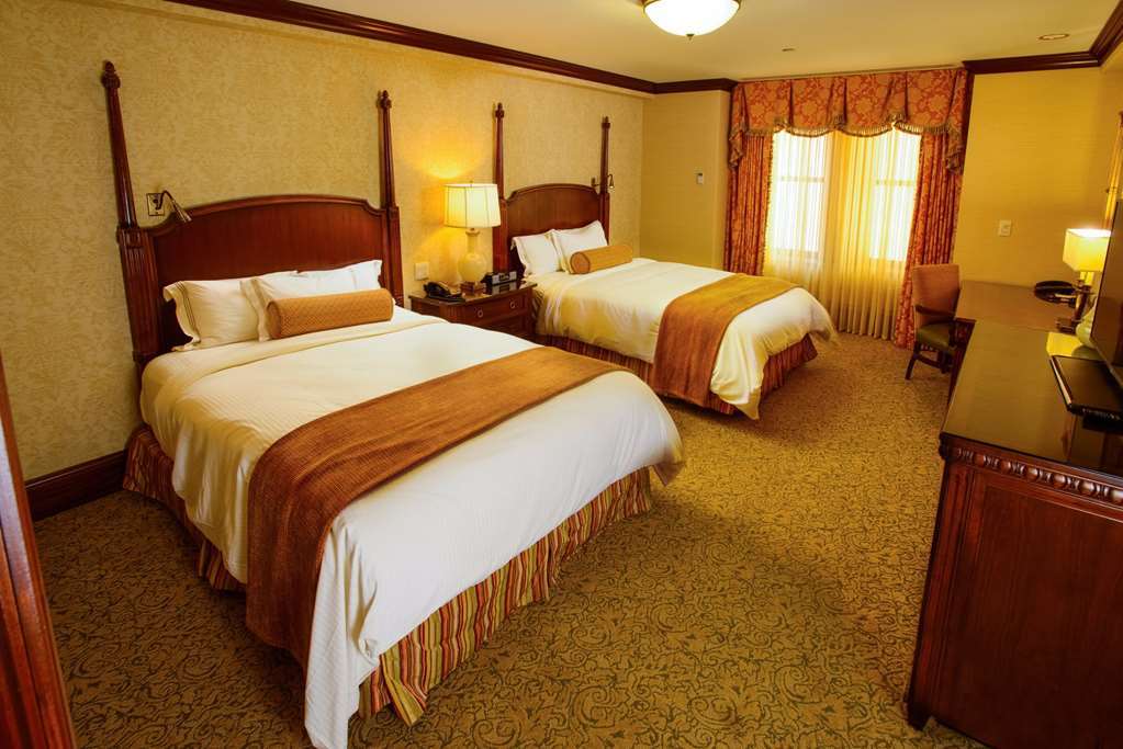 The Towers At The Kahler Grand Hotel Rochester Room photo
